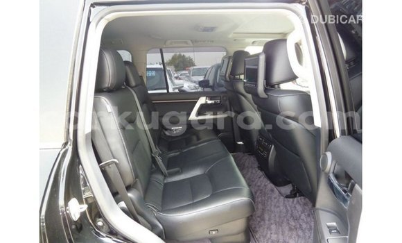 Buy Import Toyota Land Cruiser Black Car in Import - Dubai in Bujumbura Buy Import Toyota Land Cruiser Black Car in Import - Dubai in Bujumbura