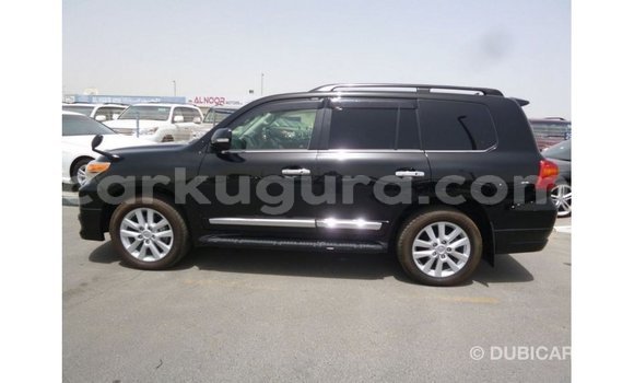 Buy Import Toyota Land Cruiser Black Car in Import - Dubai in Bujumbura Buy Import Toyota Land Cruiser Black Car in Import - Dubai in Bujumbura
