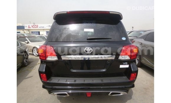 Acheter Import Voiture Toyota Land Cruiser Noir à Import - Dubai, Bujumbura Acheter Import Voiture Toyota Land Cruiser Noir à Import - Dubai, Bujumbura