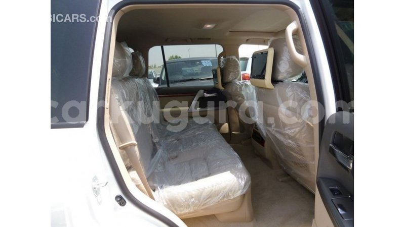 Big with watermark toyota land cruiser bujumbura import dubai 4274