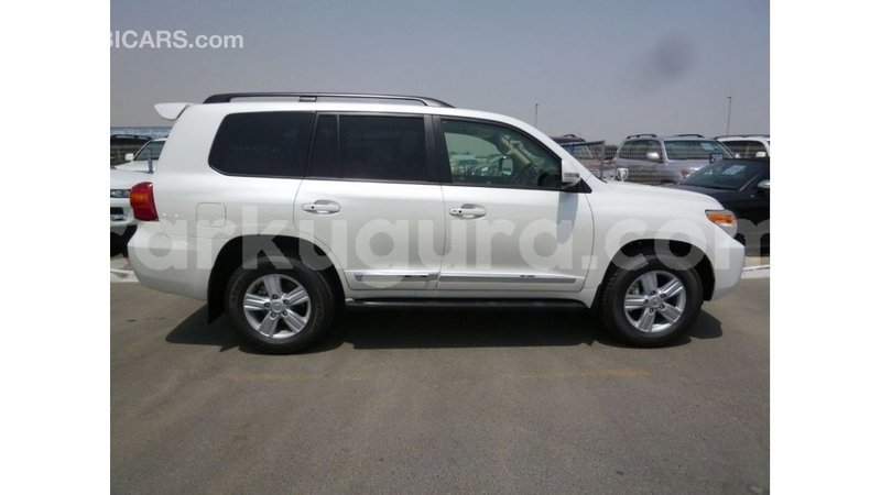 Big with watermark toyota land cruiser bujumbura import dubai 4274