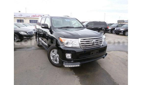 Buy Import Toyota Land Cruiser Black Car in Import - Dubai in Bujumbura Buy Import Toyota Land Cruiser Black Car in Import - Dubai in Bujumbura