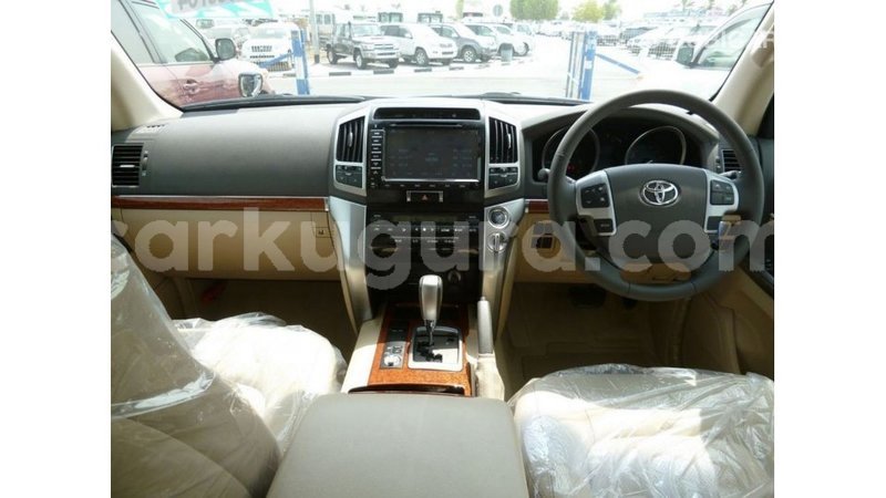 Big with watermark toyota land cruiser bujumbura import dubai 4276