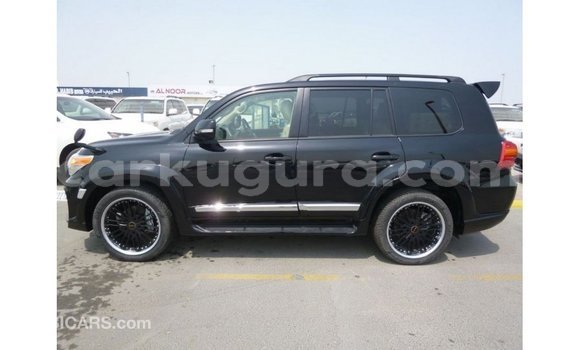 Buy Import Toyota Land Cruiser Black Car in Import - Dubai in Bujumbura Buy Import Toyota Land Cruiser Black Car in Import - Dubai in Bujumbura