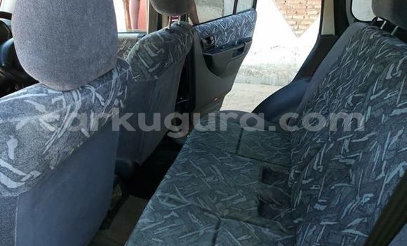 Nunua Ilio tumika Mitsubishi Pajero Nyeusi Gari ndani ya Bujumbura nchini Bujumbura Nunua Ilio tumika Mitsubishi Pajero Nyeusi Gari ndani ya Bujumbura nchini Bujumbura