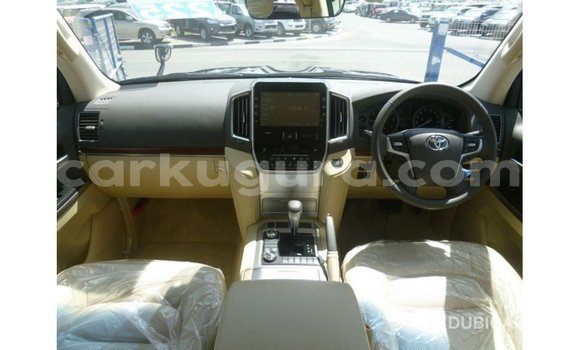 Acheter Import Voiture Toyota Land Cruiser Noir à Import - Dubai, Bujumbura Acheter Import Voiture Toyota Land Cruiser Noir à Import - Dubai, Bujumbura
