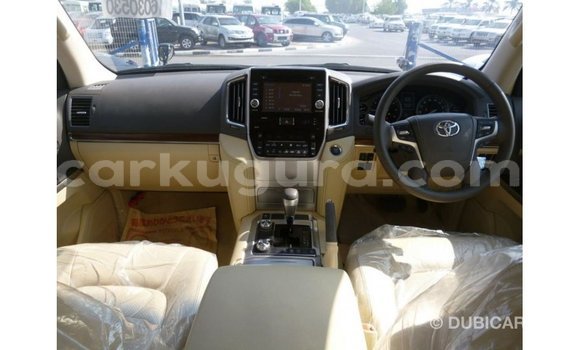 Nunua Imported Toyota Land Cruiser Nyeusi Gari ndani ya Import - Dubai nchini Bujumbura Nunua Imported Toyota Land Cruiser Nyeusi Gari ndani ya Import - Dubai nchini Bujumbura