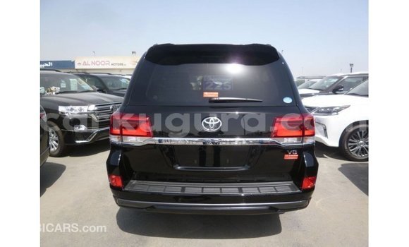 Acheter Import Voiture Toyota Land Cruiser Noir à Import - Dubai, Bujumbura Acheter Import Voiture Toyota Land Cruiser Noir à Import - Dubai, Bujumbura