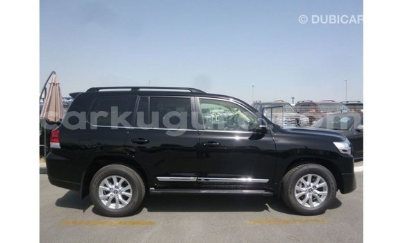 Acheter Import Voiture Toyota Land Cruiser Noir à Import - Dubai, Bujumbura Acheter Import Voiture Toyota Land Cruiser Noir à Import - Dubai, Bujumbura