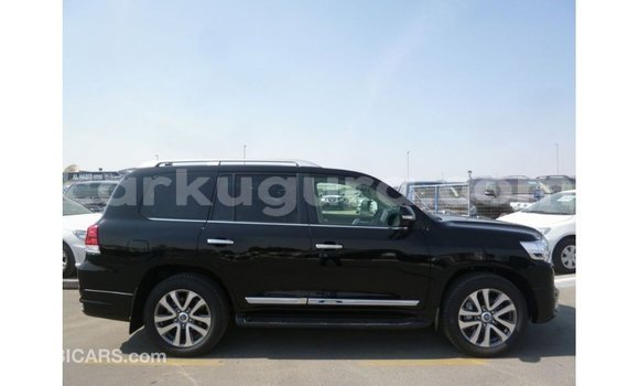 Buy Import Toyota Land Cruiser Black Car in Import - Dubai in Bujumbura Buy Import Toyota Land Cruiser Black Car in Import - Dubai in Bujumbura