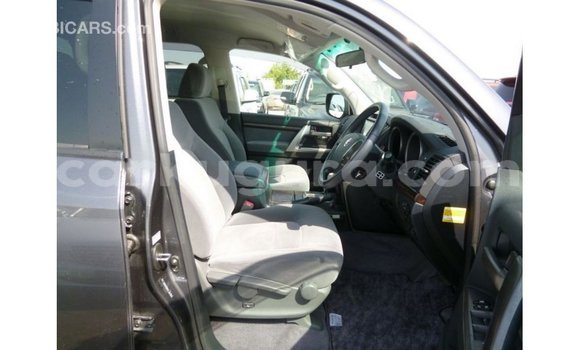Acheter Import Voiture Toyota Land Cruiser Autre à Import - Dubai, Bujumbura Acheter Import Voiture Toyota Land Cruiser Autre à Import - Dubai, Bujumbura