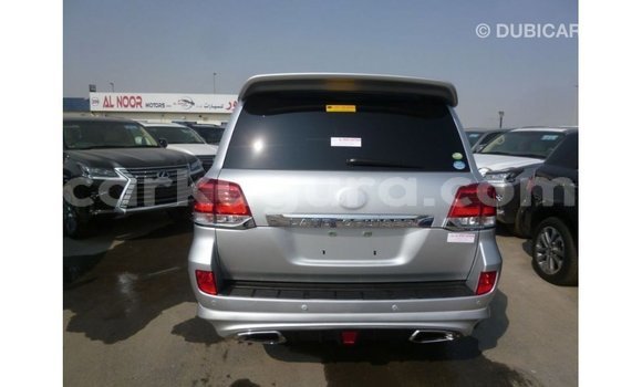 Nunua Imported Toyota Land Cruiser Nyingine Gari ndani ya Import - Dubai nchini Bujumbura Nunua Imported Toyota Land Cruiser Nyingine Gari ndani ya Import - Dubai nchini Bujumbura
