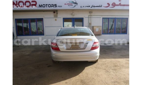 Buy Import Mercedes-Benz 200 Other Car in Import - Dubai in Bujumbura Buy Import Mercedes-Benz 200 Other Car in Import - Dubai in Bujumbura