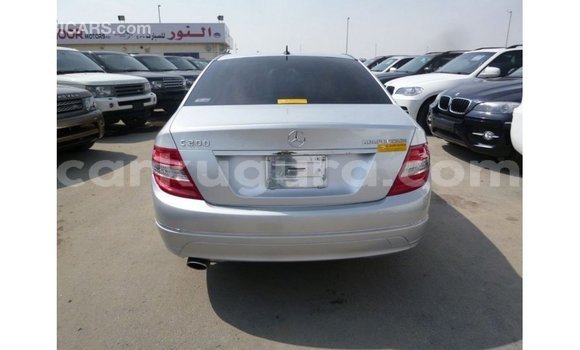 Buy Import Mercedes-Benz 200 Other Car in Import - Dubai in Bujumbura Buy Import Mercedes-Benz 200 Other Car in Import - Dubai in Bujumbura