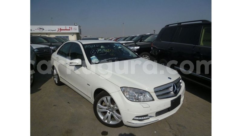 Big with watermark mercedes benz 200 bujumbura import dubai 4298