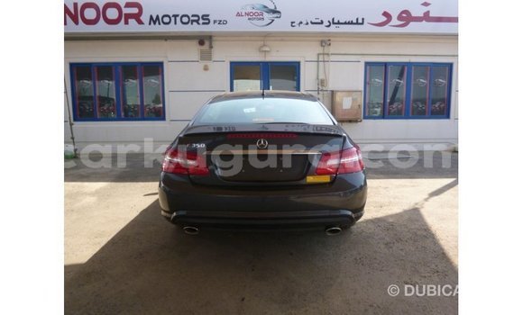 Nunua Imported Mercedes-Benz 190 Nyingine Gari ndani ya Import - Dubai nchini Bujumbura Nunua Imported Mercedes-Benz 190 Nyingine Gari ndani ya Import - Dubai nchini Bujumbura