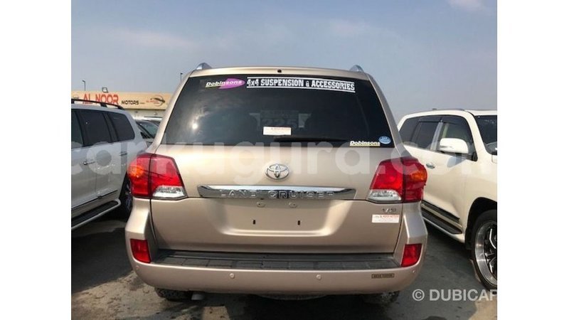 Big with watermark toyota land cruiser bujumbura import dubai 4301