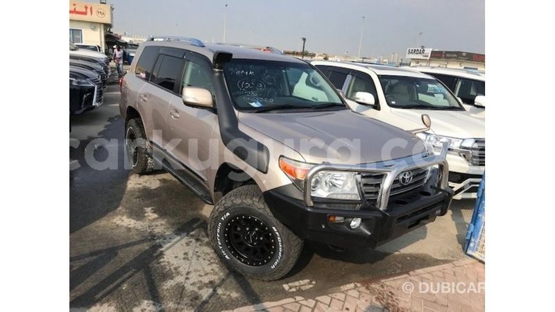 Big with watermark toyota land cruiser bujumbura import dubai 4301