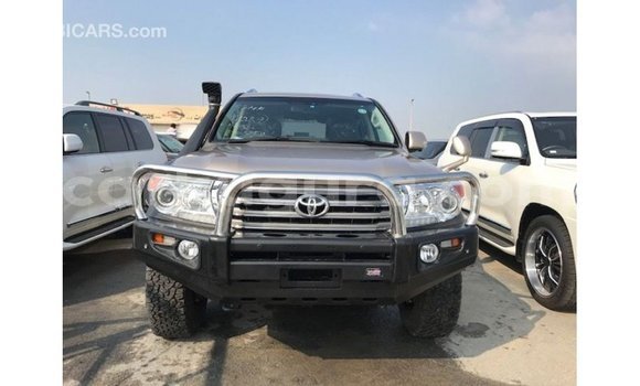 Acheter Import Voiture Toyota Land Cruiser Autre à Import - Dubai, Bujumbura Acheter Import Voiture Toyota Land Cruiser Autre à Import - Dubai, Bujumbura