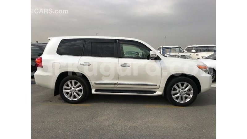 Big with watermark toyota land cruiser bujumbura import dubai 4305