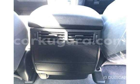 Nunua Imported Toyota Land Cruiser Nyeupe Gari ndani ya Import - Dubai nchini Bujumbura Nunua Imported Toyota Land Cruiser Nyeupe Gari ndani ya Import - Dubai nchini Bujumbura