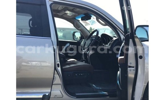 Acheter Import Voiture Toyota Land Cruiser Autre à Import - Dubai, Bujumbura Acheter Import Voiture Toyota Land Cruiser Autre à Import - Dubai, Bujumbura