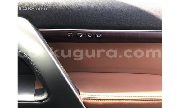 Acheter Import Voiture Toyota Land Cruiser Autre à Import - Dubai, Bujumbura Acheter Import Voiture Toyota Land Cruiser Autre à Import - Dubai, Bujumbura