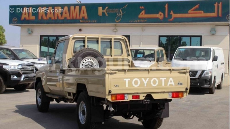 Big with watermark toyota land cruiser bujumbura import dubai 4320
