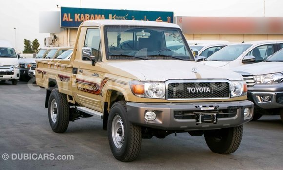 Buy Import Toyota Land Cruiser Beige Car in Import - Dubai in Bujumbura Buy Import Toyota Land Cruiser Beige Car in Import - Dubai in Bujumbura