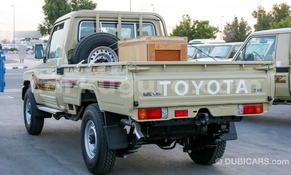 Buy Import Toyota Land Cruiser Beige Car in Import - Dubai in Bujumbura Buy Import Toyota Land Cruiser Beige Car in Import - Dubai in Bujumbura