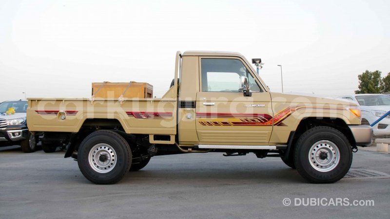 Big with watermark toyota land cruiser bujumbura import dubai 4323