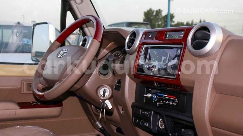 Big with watermark toyota land cruiser bujumbura import dubai 4323