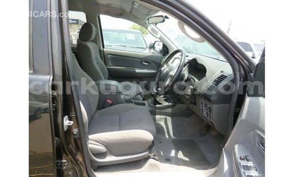 Buy Import Toyota Hilux Black Car in Import - Dubai in Bujumbura Buy Import Toyota Hilux Black Car in Import - Dubai in Bujumbura