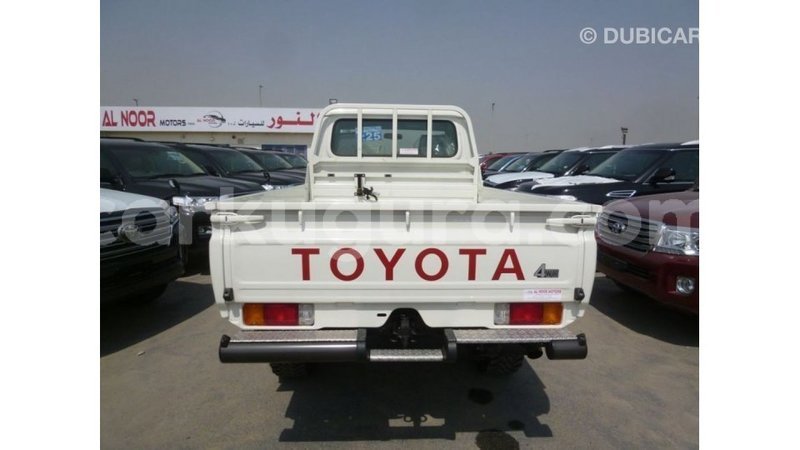 Big with watermark toyota land cruiser bujumbura import dubai 4327