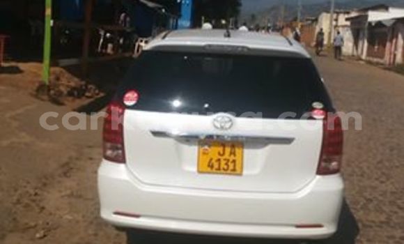 Buy Used Toyota Wish White Car in Bujumbura in Bujumbura Buy Used Toyota Wish White Car in Bujumbura in Bujumbura