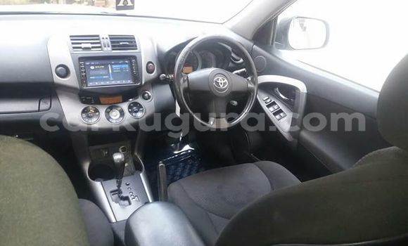 Buy Used Toyota Wish White Car in Bujumbura in Bujumbura Buy Used Toyota Wish White Car in Bujumbura in Bujumbura