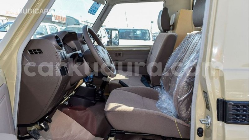 Big with watermark toyota land cruiser bujumbura import dubai 4332