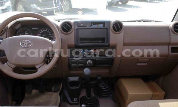 Buy Import Toyota Land Cruiser Beige Car in Import - Dubai in Bujumbura Buy Import Toyota Land Cruiser Beige Car in Import - Dubai in Bujumbura