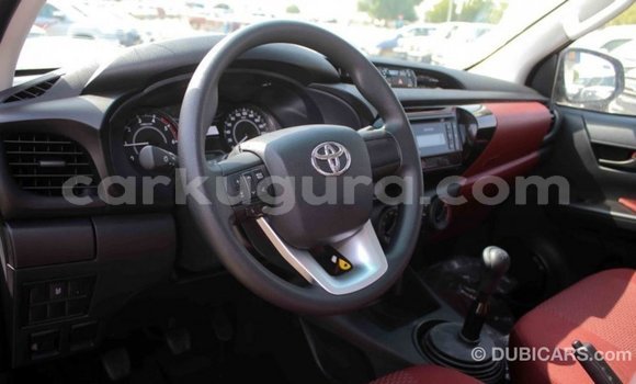 Nunua Imported Toyota Hilux Nyingine Gari ndani ya Import - Dubai nchini Bujumbura Nunua Imported Toyota Hilux Nyingine Gari ndani ya Import - Dubai nchini Bujumbura
