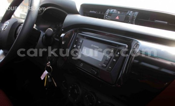 Nunua Imported Toyota Hilux Nyingine Gari ndani ya Import - Dubai nchini Bujumbura Nunua Imported Toyota Hilux Nyingine Gari ndani ya Import - Dubai nchini Bujumbura