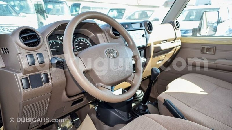 Big with watermark toyota land cruiser bujumbura import dubai 4342