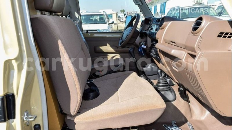 Big with watermark toyota land cruiser bujumbura import dubai 4342