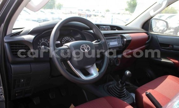 Nunua Imported Toyota Hilux Nyingine Gari ndani ya Import - Dubai nchini Bujumbura Nunua Imported Toyota Hilux Nyingine Gari ndani ya Import - Dubai nchini Bujumbura