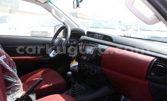 Nunua Imported Toyota Hilux Nyingine Gari ndani ya Import - Dubai nchini Bujumbura Nunua Imported Toyota Hilux Nyingine Gari ndani ya Import - Dubai nchini Bujumbura