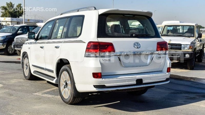 Big with watermark toyota land cruiser bujumbura import dubai 4347