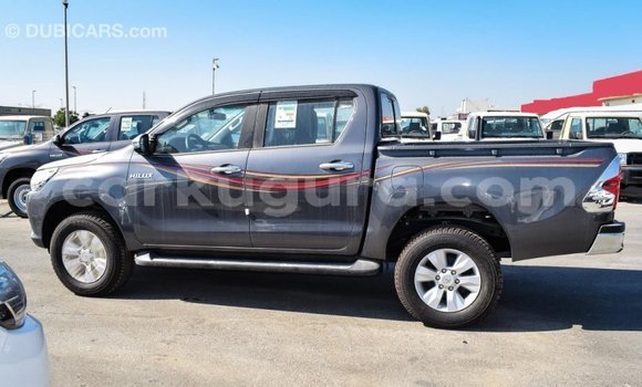 Acheter Import Voiture Toyota Hilux Autre à Import - Dubai, Bujumbura Acheter Import Voiture Toyota Hilux Autre à Import - Dubai, Bujumbura
