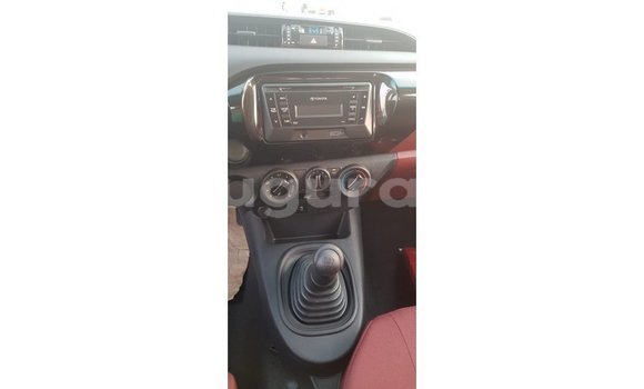 Buy Import Toyota Hilux White Car in Import - Dubai in Bujumbura Buy Import Toyota Hilux White Car in Import - Dubai in Bujumbura