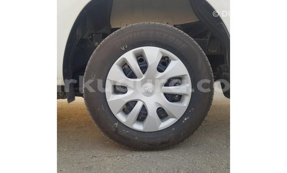Buy Import Toyota Hilux White Car in Import - Dubai in Bujumbura Buy Import Toyota Hilux White Car in Import - Dubai in Bujumbura