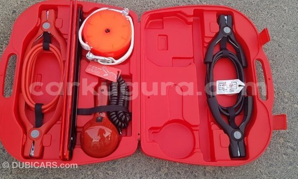 Buy Import Toyota Hilux White Car in Import - Dubai in Bujumbura Buy Import Toyota Hilux White Car in Import - Dubai in Bujumbura