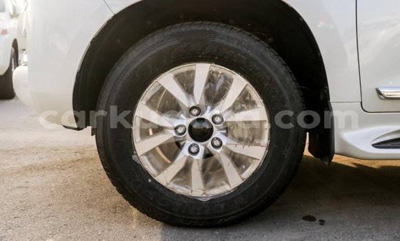 Buy Import Toyota Land Cruiser White Car in Import - Dubai in Bujumbura Buy Import Toyota Land Cruiser White Car in Import - Dubai in Bujumbura